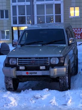 SUV   Mitsubishi Pajero 1993 , 620000 , 