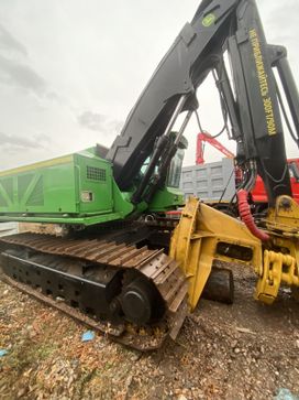 -  John Deere 903K 2011 , 19500000 , -