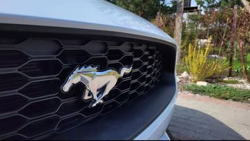 Купе Ford Mustang 2021 года, 3225000 рублей, Москва