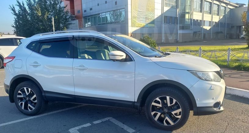 SUV   Nissan Qashqai 2014 , 1820000 , 