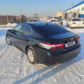  Toyota Camry 2020 , 2100000 , 