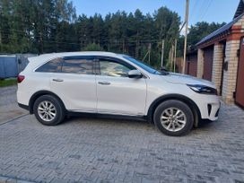 SUV   Kia Sorento 2018 , 2300000 , 