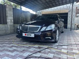  Mercedes-Benz E-Class 2010 , 2199000 , 