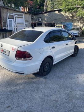  Volkswagen Polo 2020 , 400000 , 