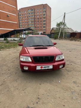 SUV   Subaru Forester 2000 , 680000 , 