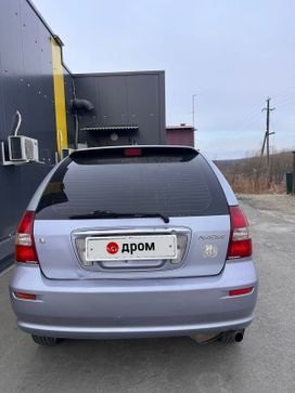    Toyota Nadia 2003 , 700000 , 