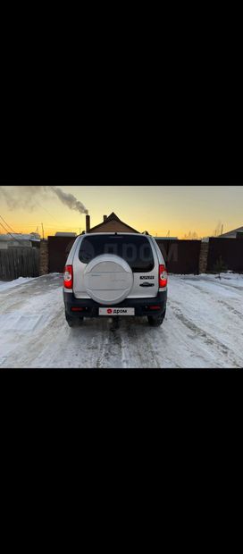 SUV   Chevrolet Niva 2010 , 554000 , 
