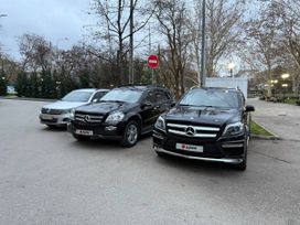 SUV   Mercedes-Benz GL-Class 2013 , 3400000 , 