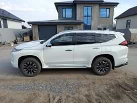 SUV   Mitsubishi Pajero Sport 2022 , 4350000 , 