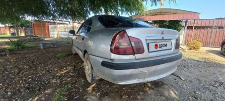  Mitsubishi Carisma 2003 , 215000 , 