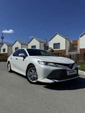  Toyota Camry 2020 , 3500000 , 