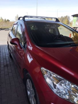  Peugeot 308 2011 , 750000 , 