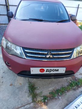 SUV   Mitsubishi Outlander 2010 , 700000 , 