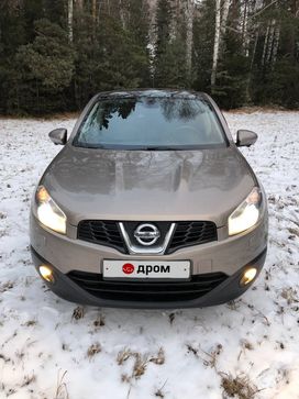 SUV   Nissan Qashqai 2012 , 1400000 , 