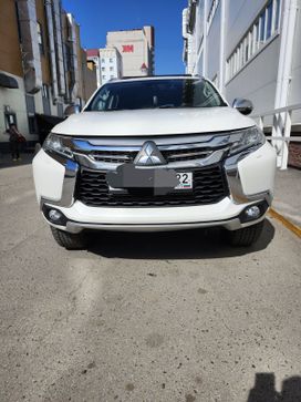 SUV   Mitsubishi Pajero Sport 2017 , 3500000 , 