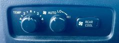 SUV   Toyota Land Cruiser Prado 2003 , 1825000 , 