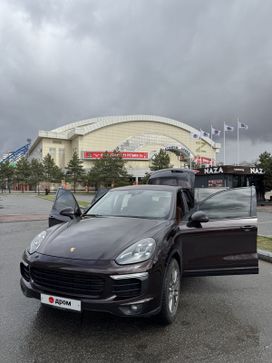 SUV   Porsche Cayenne 2015 , 4760000 , 