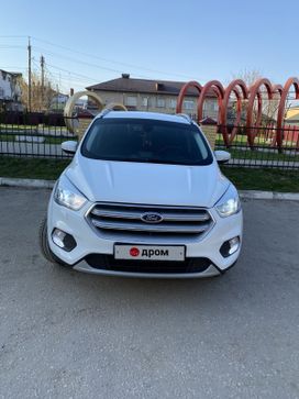  Kuga, 2017
