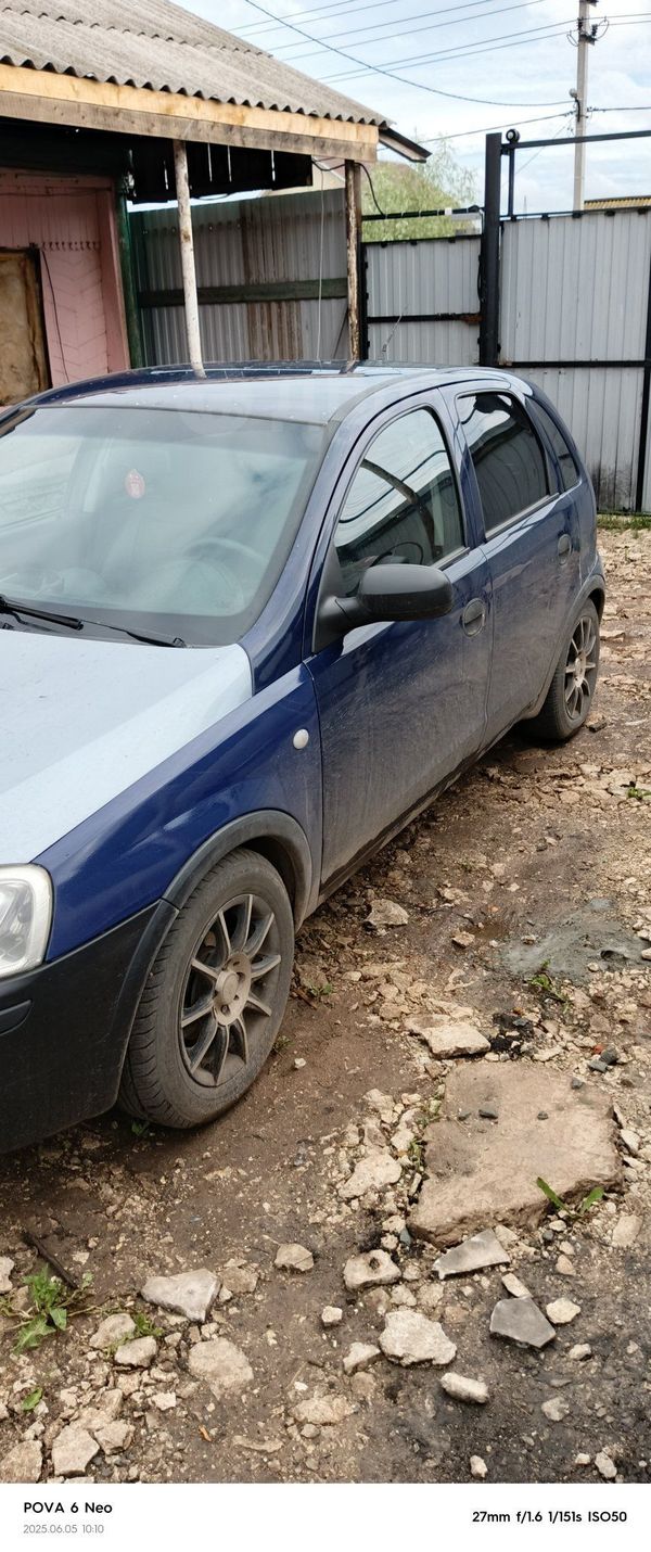  Opel Corsa 2004 , 260000 , 