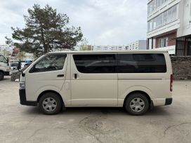    Toyota Hiace 2015 , 3300000 , 
