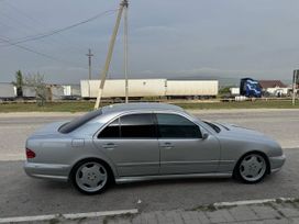  Mercedes-Benz E-Class 2001 , 700000 , 