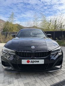 ���� 3-Series, 2021
