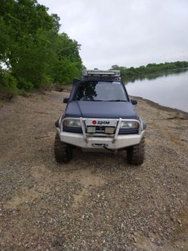  3  Suzuki Escudo 1994 , 1100000 , 
