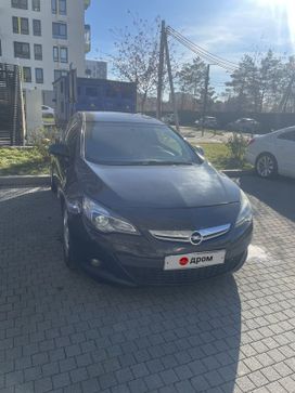 3  Opel Astra GTC 2012 , 735000 , 