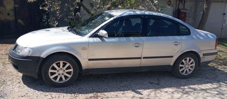  Volkswagen Passat 1998 , 300000 , 