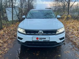 SUV   Volkswagen Tiguan 2019 , 2600000 , 