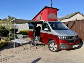    Volkswagen California 2021 , 8780000 , 