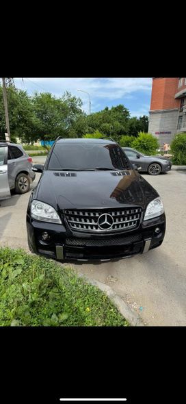 SUV   Mercedes-Benz M-Class 2005 , 900000 , 