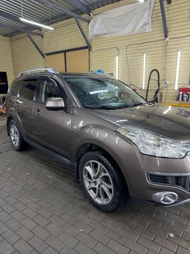 SUV   Citroen C-Crosser 2011 , 940000 , 
