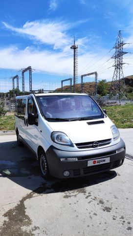    Opel Vivaro 2006 , 1600000 , 