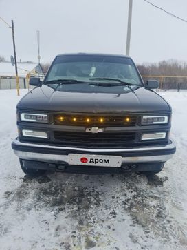 SUV   Chevrolet Tahoe 1998 , 800000 , -