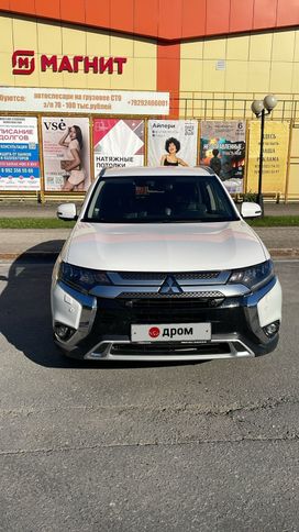 SUV   Mitsubishi Outlander 2019 , 3800000 , 