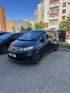    Honda Freed Spike 2011 , 870000 , 