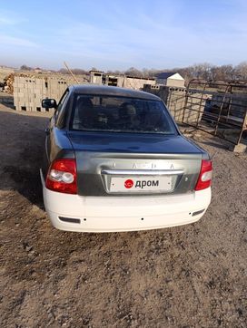    2011 , 350000 , 
