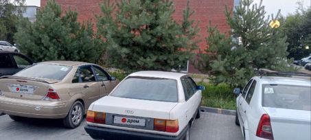 Седан Audi 100 1989 года, 265000 рублей, Светлый