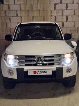  3  Mitsubishi Pajero 2006 , 860000 ,  