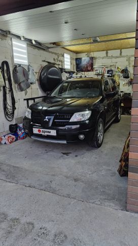 SUV   Mitsubishi Outlander 2004 , 800000 , 