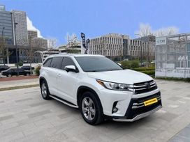 SUV   Toyota Highlander 2021 , 3400000 , 