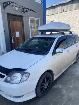  Toyota Corolla Fielder 2000 , 570000 , 