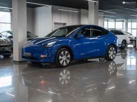  Model Y, 2021