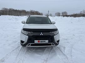 SUV   Mitsubishi Outlander 2021 , 3900000 , -