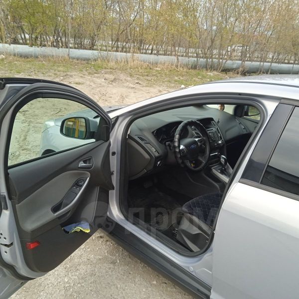  Ford Focus 2013 , 900000 , 