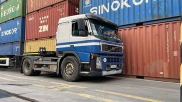   Volvo FM12 2002 , 1600000 , 