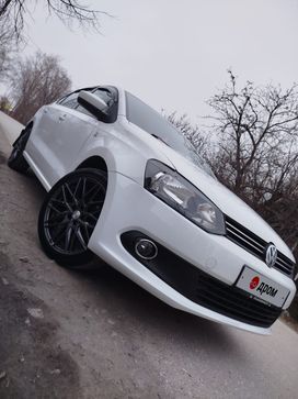  Volkswagen Polo 2014 , 650000 , 