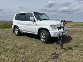 SUV   Mitsubishi Pajero iO 2001 , 600000 , 