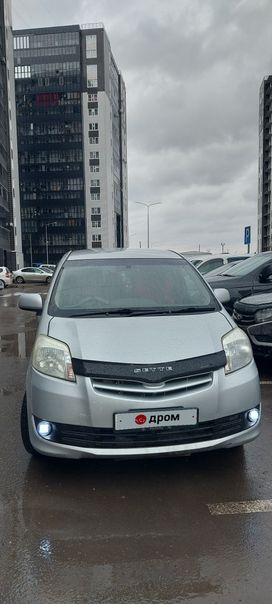    Toyota Passo Sette 2010 , 800000 , 